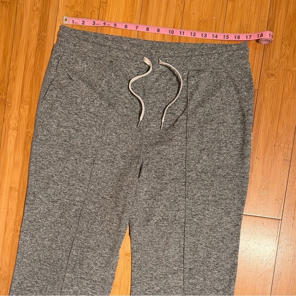 Vuori Halo Wide Leg Flare Pants / Jogger Hearhered Grey Size XXL - Picture 11 of 16